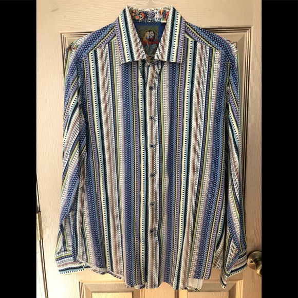 Robert Graham Other - Robert Graham Embroidered Button-Down